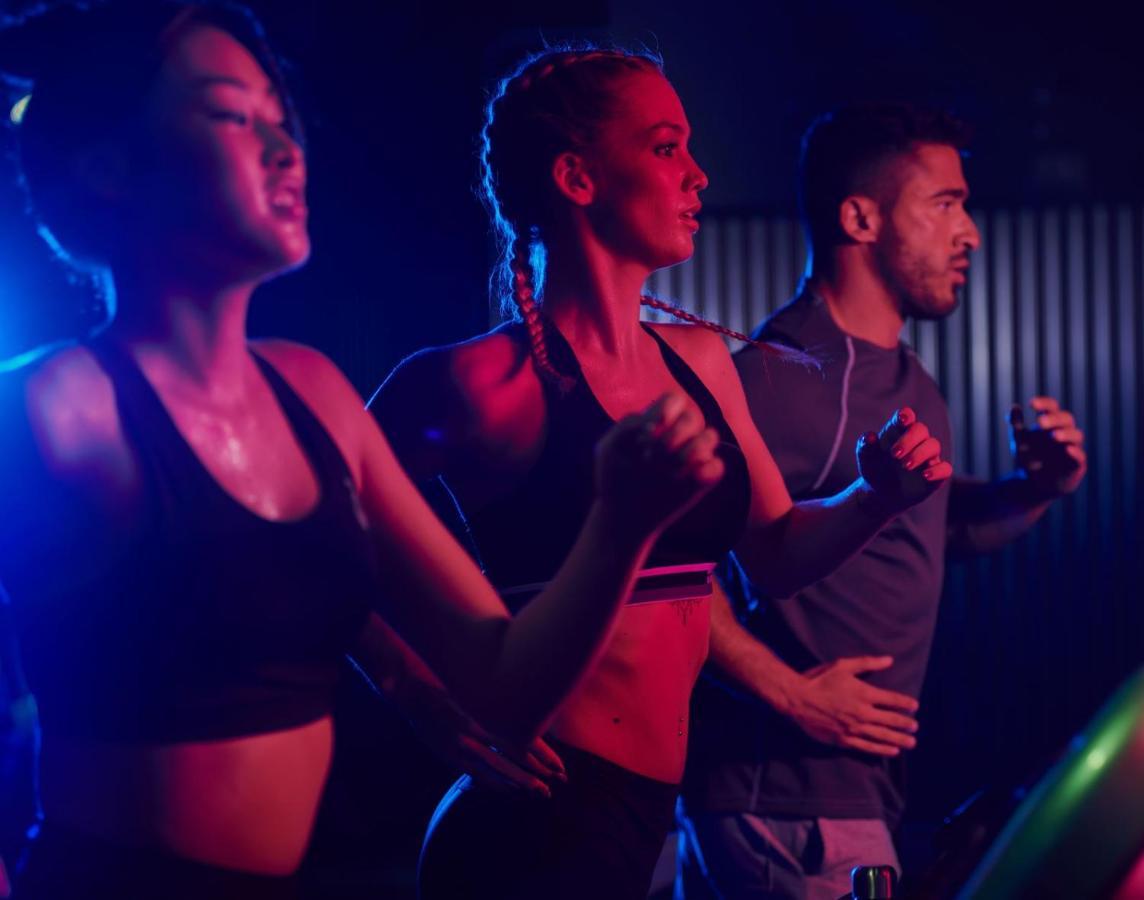Yotel Manchester Deansgate מראה חיצוני תמונה "Fitness is a way of life"
