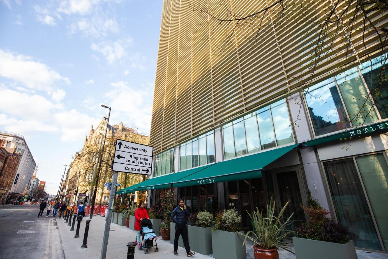 Yotel Manchester Deansgate מראה חיצוני תמונה MOTLEY
